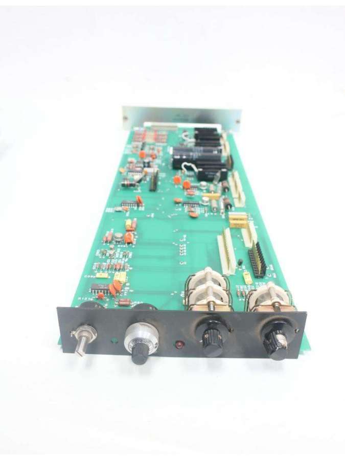 884-042900-monitor labs