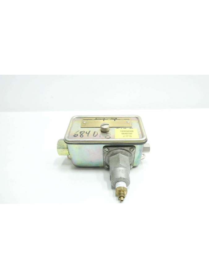 223 cb6 223531-detroit switch