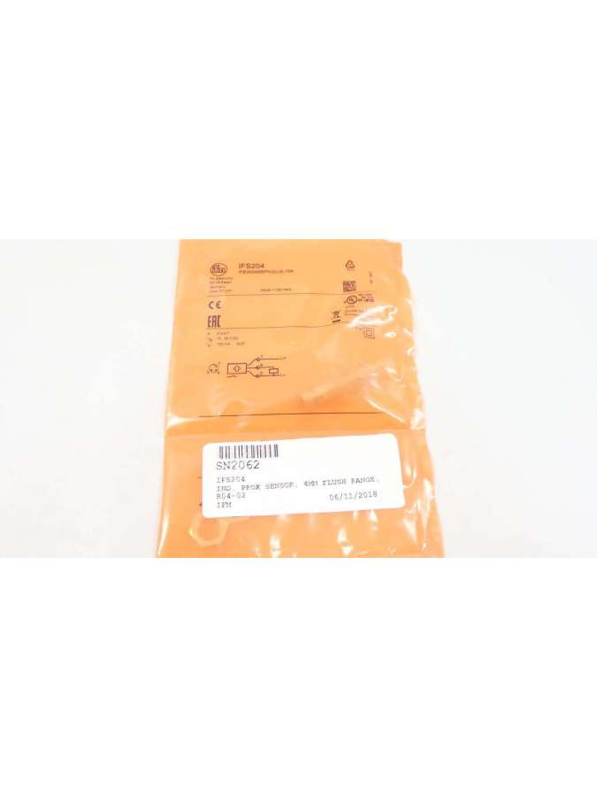 ifs204 ifb3004bbpkg/us-104-ifm efector