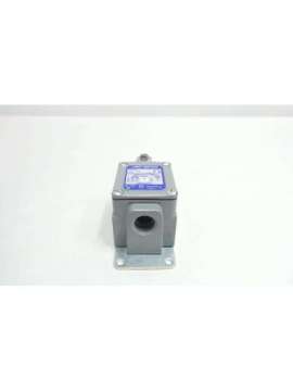 9007tud5-square d