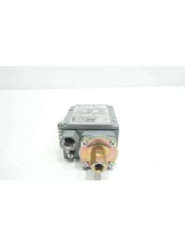 9012 gaw-2-square d