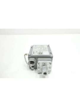 9012 gaw-6-square d