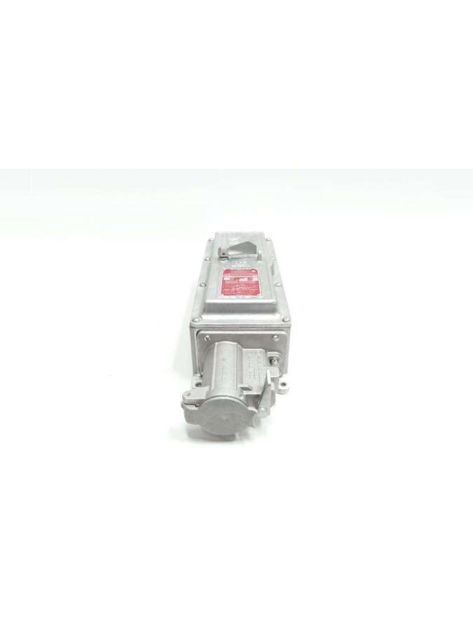 dbr56742 wt70 3-crouse hinds