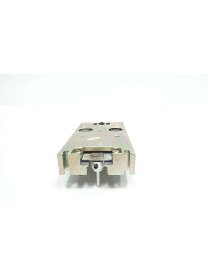31071-963-52-square d