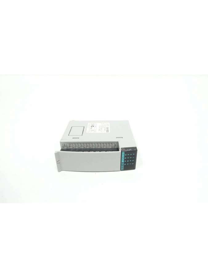eh-xd16-hitachi