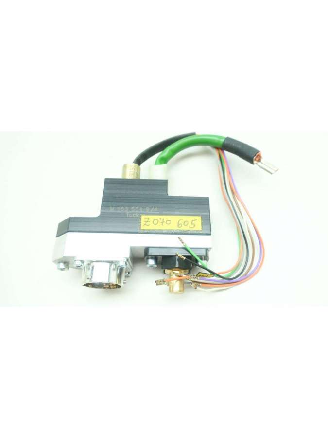 m 153 661 9/4-tucker
