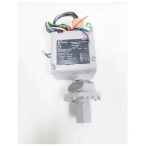 110p44cc6a ITT Utilisé