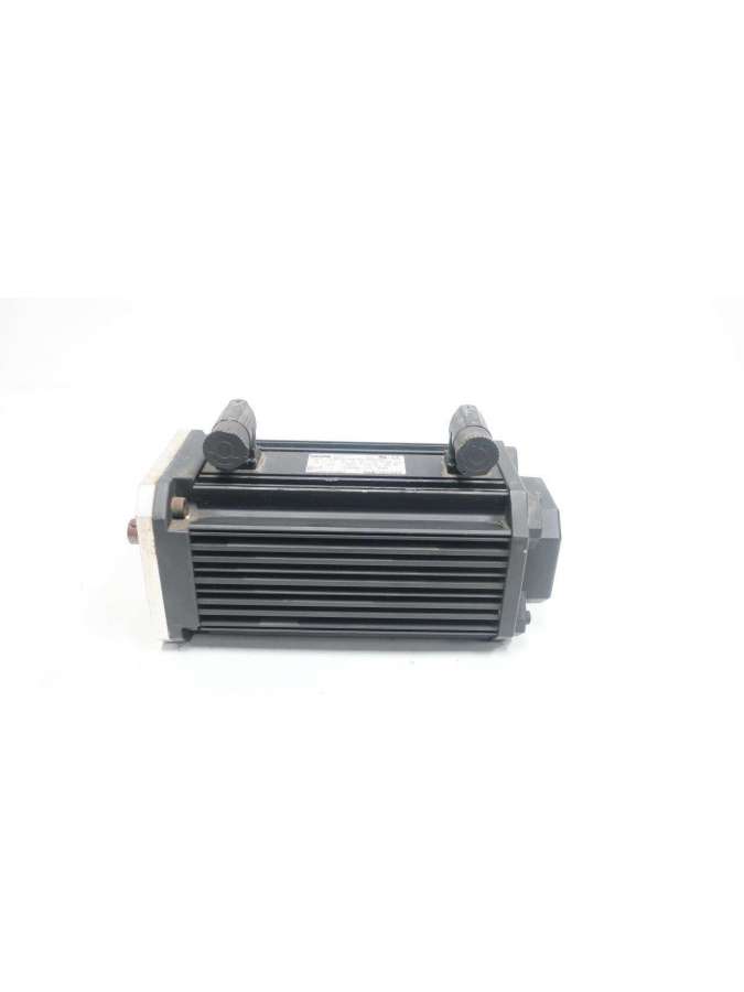 mca 13i41-rs0b0-b19n-st5s00n-r0su-lenze