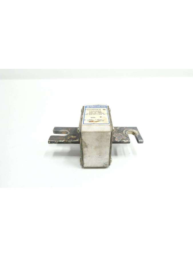 y300263 6.6urd33d11a0900-ferraz shawmut