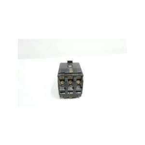 NE-3827 SQUARE D USADO