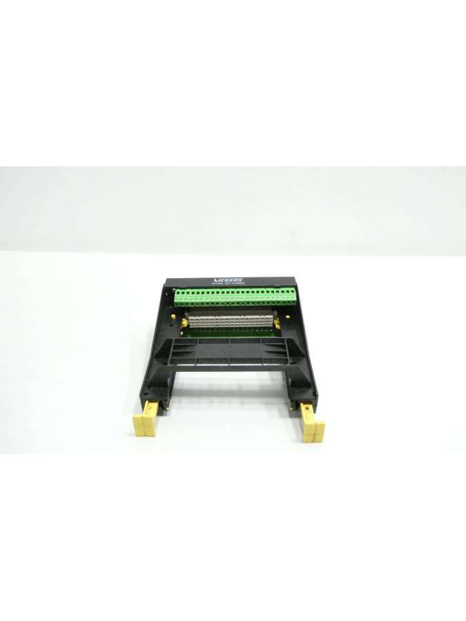 02-104808-vickers