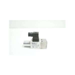 8AC1TB0445R BARKSDALE USADO