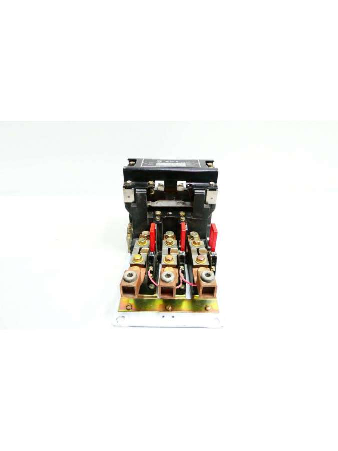 8536 sg01-square d