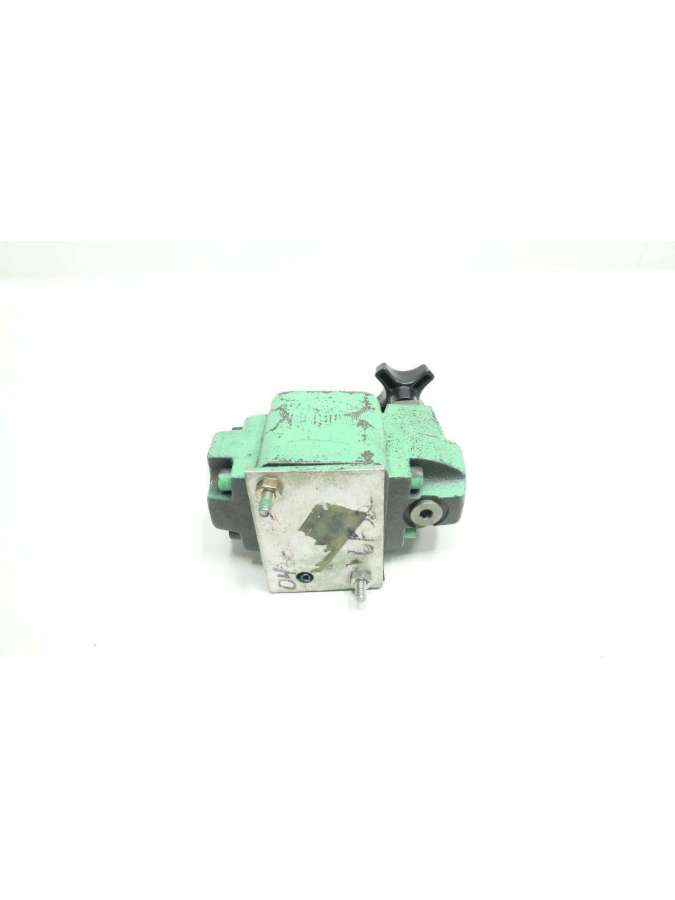 xg 03 1b 30-vickers