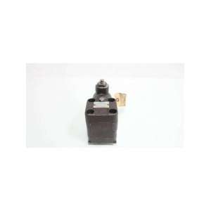 422951 URG1 06 F 13 VICKERS