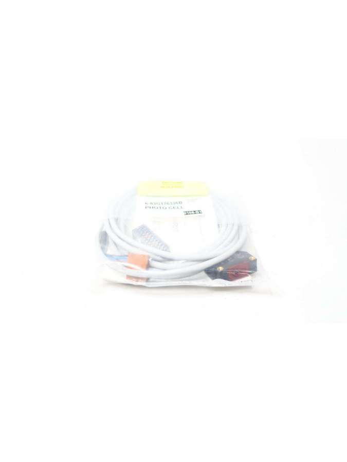 6-83g176336b-azbil