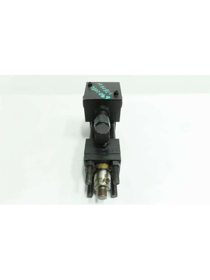 02.00 tb-2hxktvs23 2.500-parker