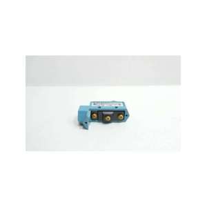 BZE6-2RQ MICRO SWITCH USADO