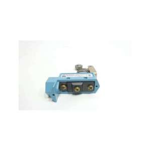 BZV6-2RN2 MICRO SWITCH USED