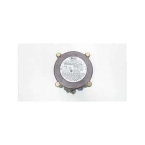 1950-10-2F DWYER USED