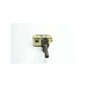8448174-ref-detroit switch