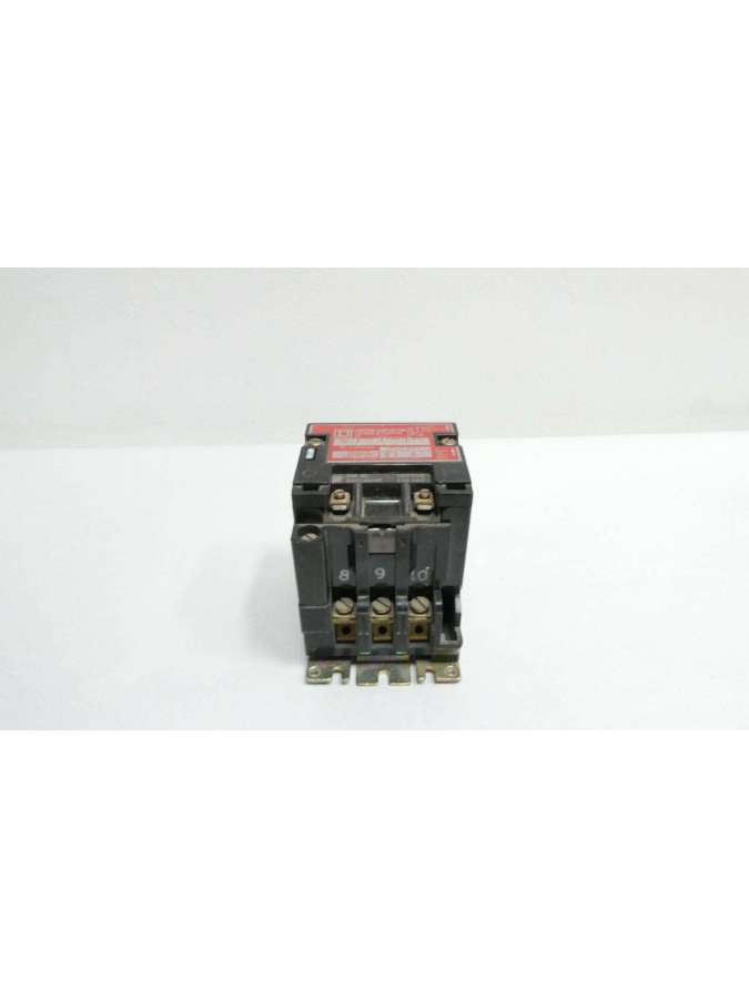 8903sm02-ref-square d