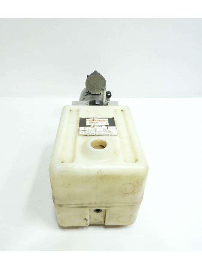 m-3519-0419-ref-bucher