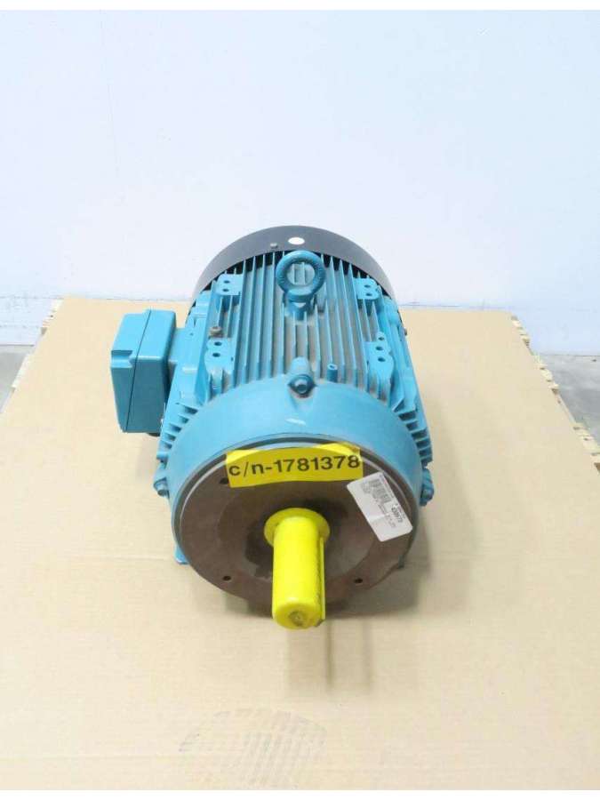 2424214wa-02-brook crompton