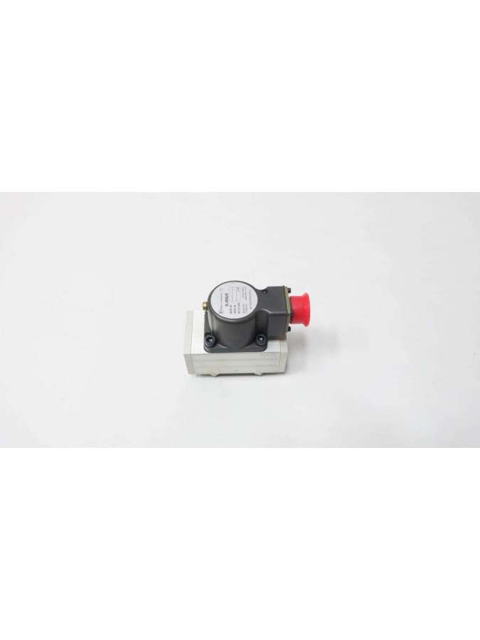 86458-ref-atchley controls