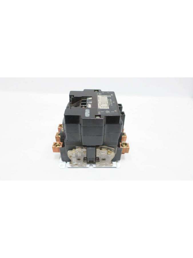 sf02-ref-square d