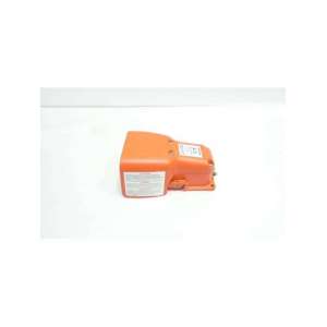 3H-6B2-D4 LINEMASTER SWITCH USADO