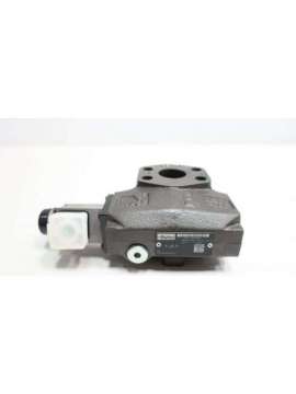 we8vq9sn-parker