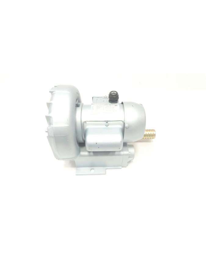 r1102k-01-gast