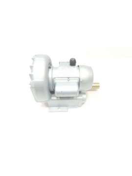 r1102k-01-gast