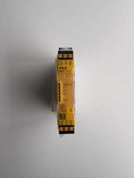 751167-pilz