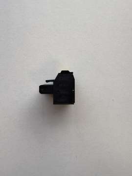 783538-pilz