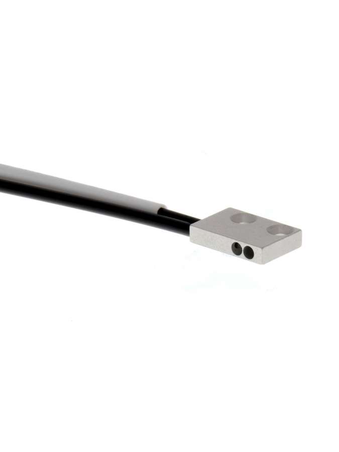 e32d15yr2m.1-omron