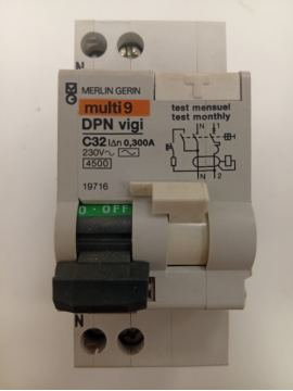 19716 multi9 dpn vigi c32 0,300a-u-merlin gerin