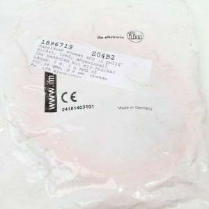 E10865 IFM ELECTRONIC