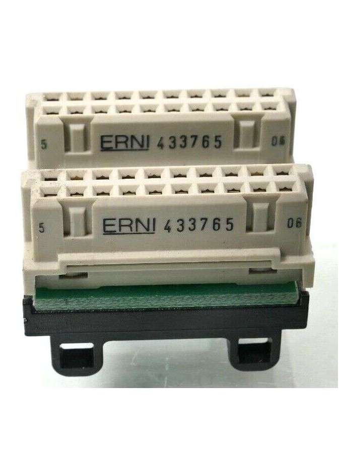 433765-ref-pilz