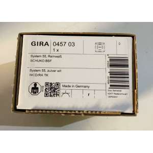 045703-gira
