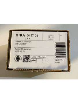 045703-gira
