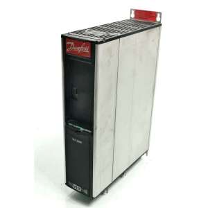 VLT5004PT5B20SBR3D0F00A00C0 DANFOSS USED