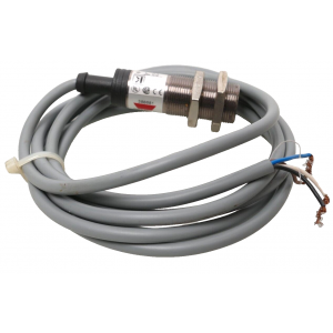 388681 CARLO GAVAZZI USADO