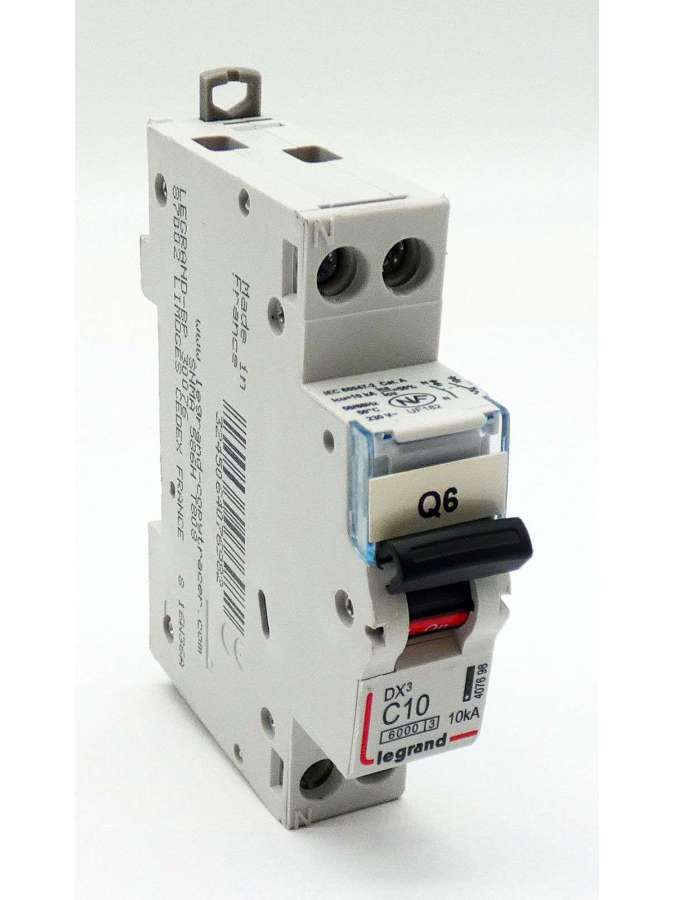 dx3 c10 10ka-usd-legrand