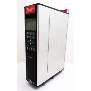 VLT5003PT5B20SBR3DLF00A00C0 DANFOSS USED