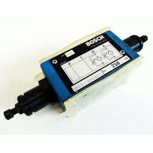 0 811 324 005 BOSCH USED