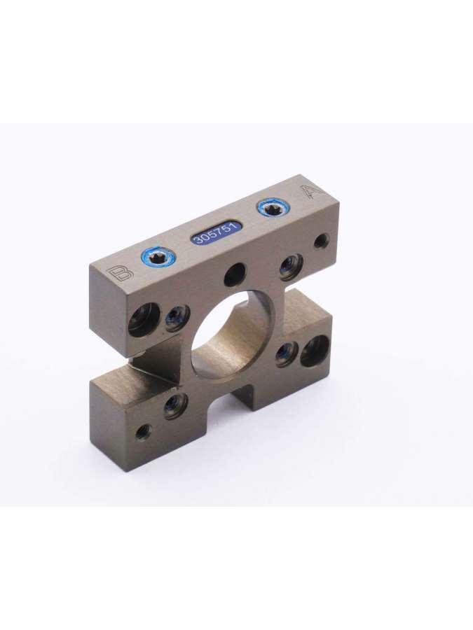 305751-usd-schunk