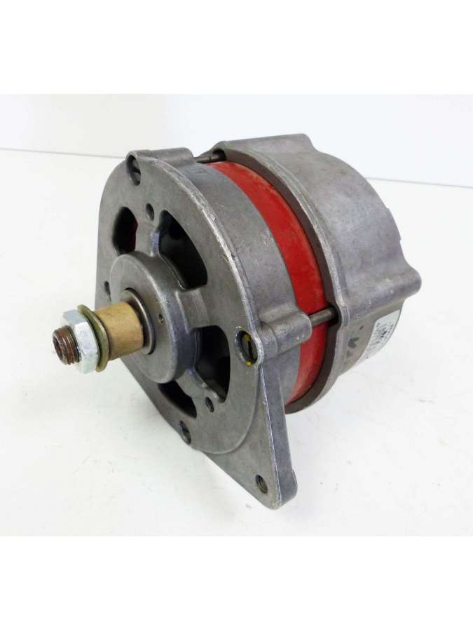 9030780-usd-friesen