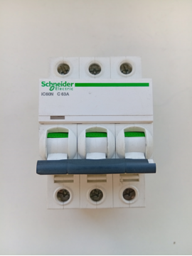 a9f79363-schneider electric